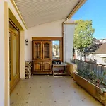 Holiday home Maison Louis - Maison 3 Sur 2 Niveaux, Coeur De *