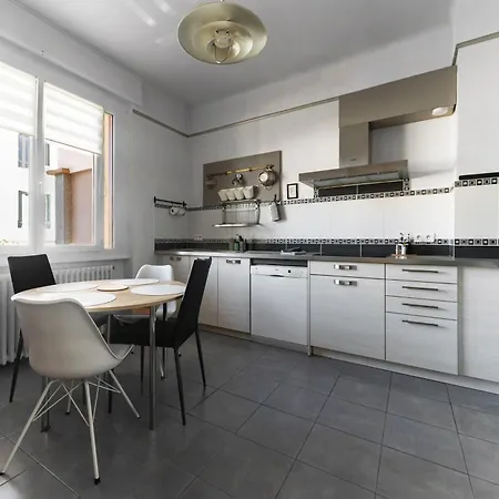 Maison Louis - Maison 3 Sur 2 Niveaux, Coeur De Holiday home Vichy