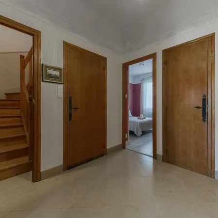 Maison Louis - Maison 3 Sur 2 Niveaux, Coeur De Дом отдыха *